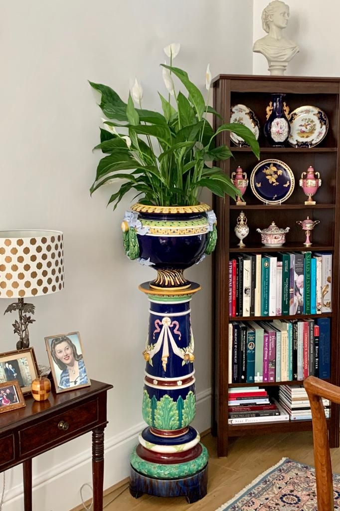 Minton Majolica jardiniere and column, c.1865. 